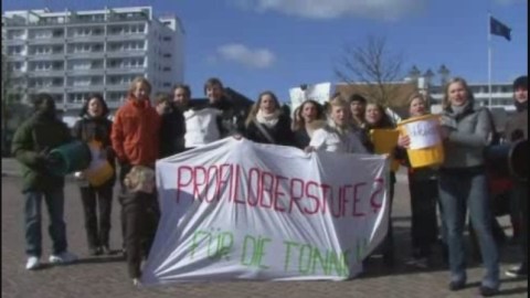 Sylter Gymnasiasten demonstrieren gegen die Profiloberstufe