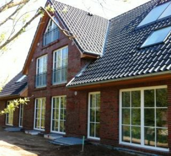 Fährhaus Sylt und Hotel Aarnhoog übergeben Mitarbeiterhaus