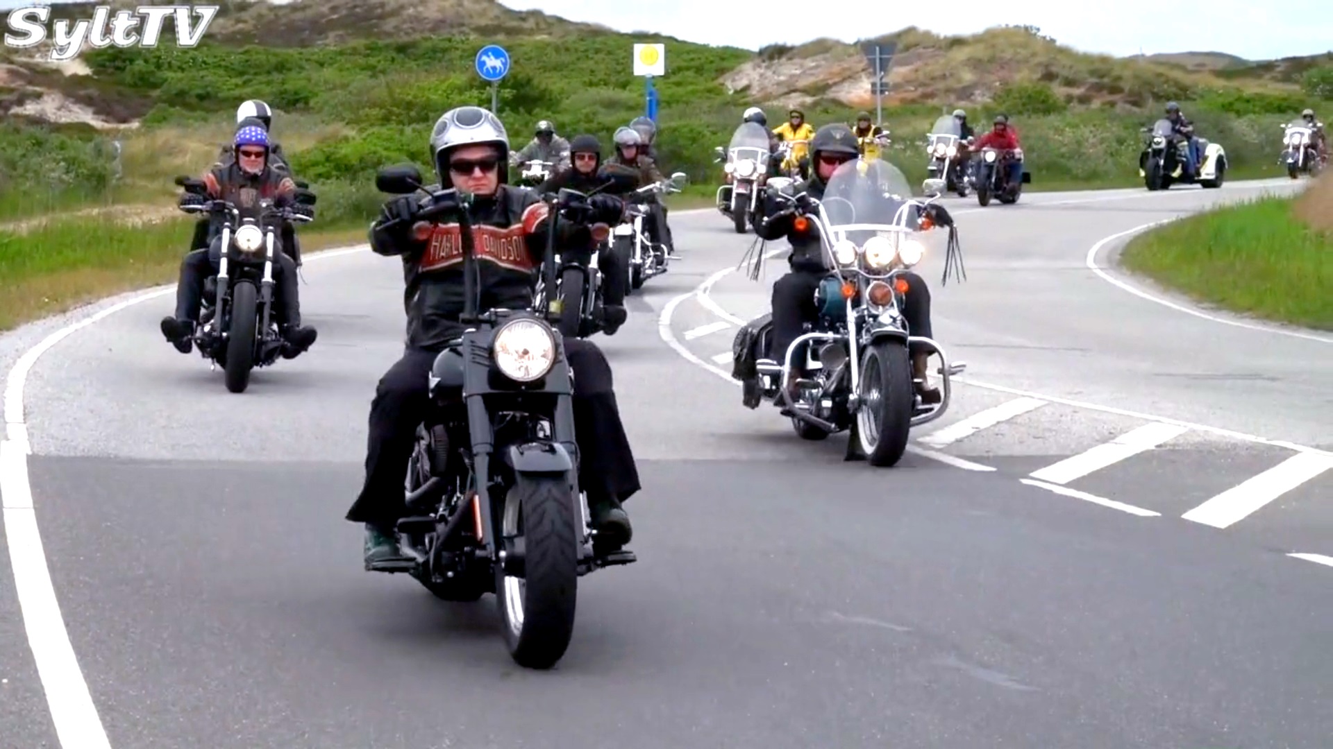Der Höhepunkt des Sylter Harley-Treffen ist immer die gemeinsame Ausfahrt über die Insel