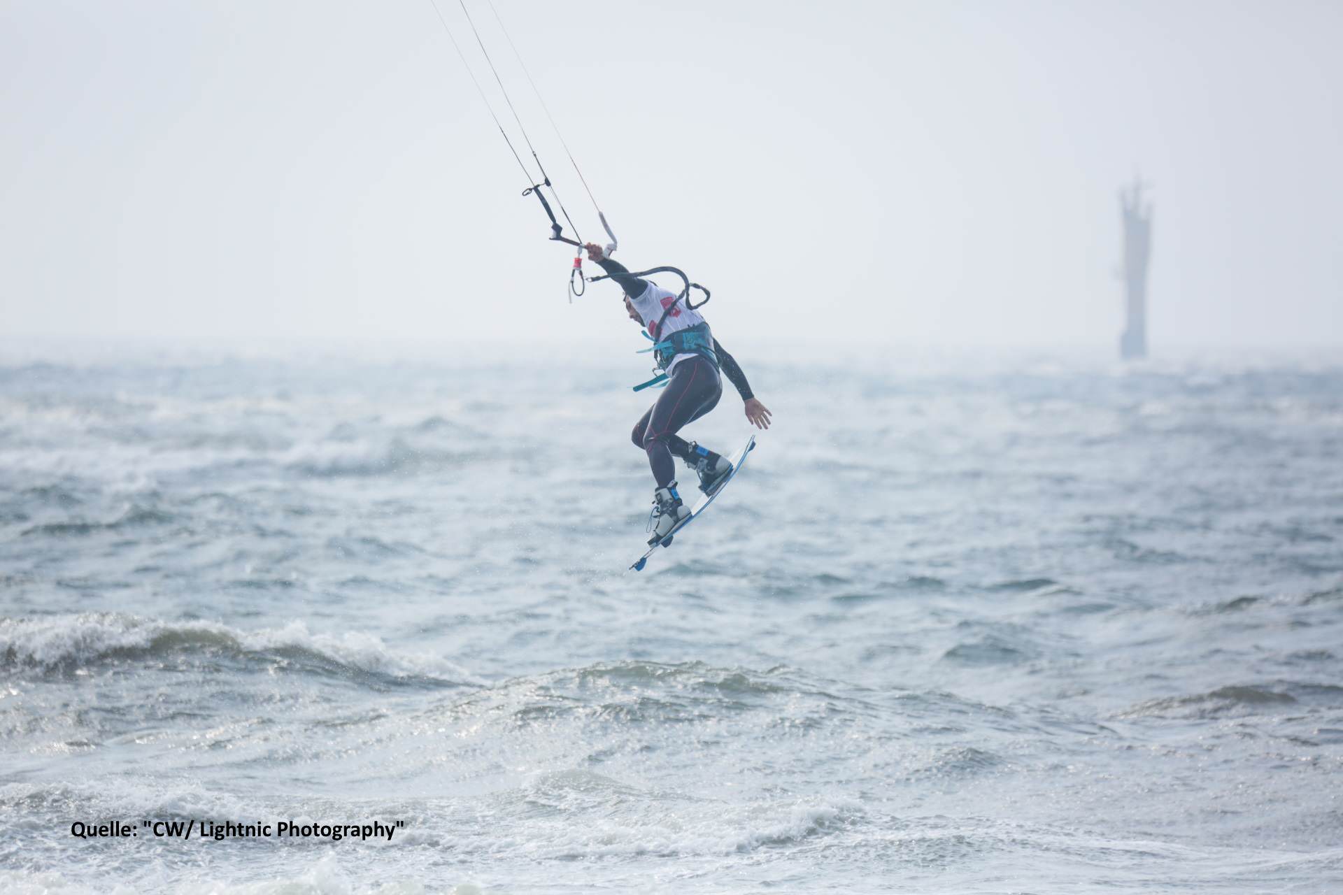 kitesurf-master-sylt-2018-6.jpg > Kitesurf Masters Sylt 2018 erlebten furiosen Freestyle Start > multivan, summer, opening, sylt, platz, auftakt