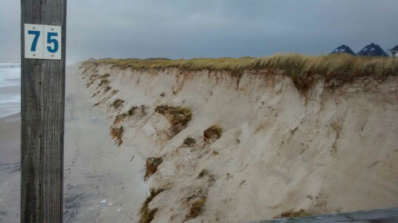Sandverluste an Sylts Westküste nach Sturm Barbara