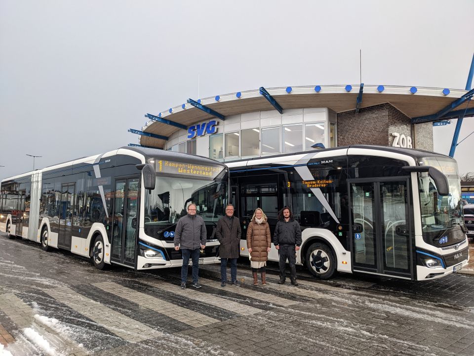 Die Busse der SVG am ZOB Sylt